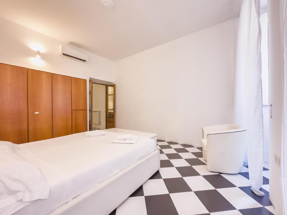 Domus Sant'Elena 2 Apartment Roma Ngoại thất bức ảnh