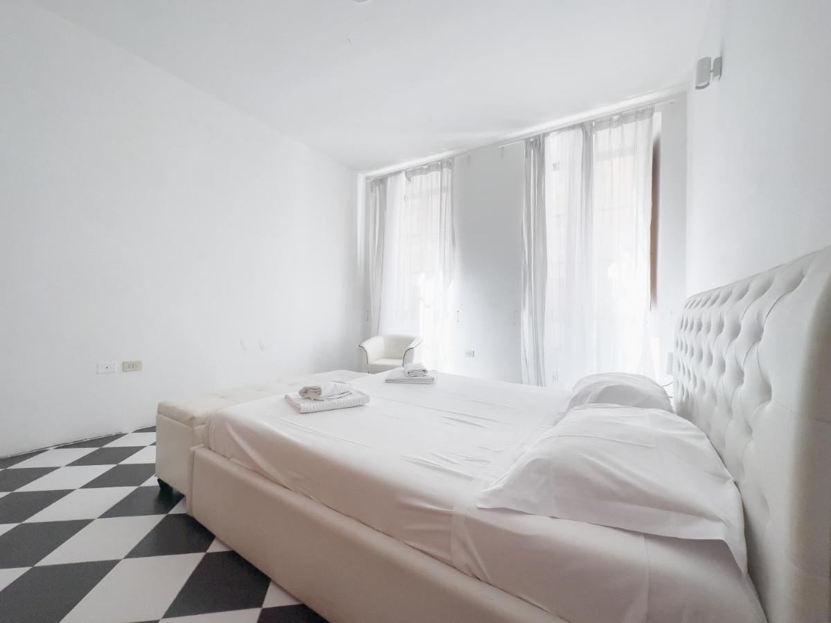 Domus Sant'Elena 2 Apartment Roma Ngoại thất bức ảnh