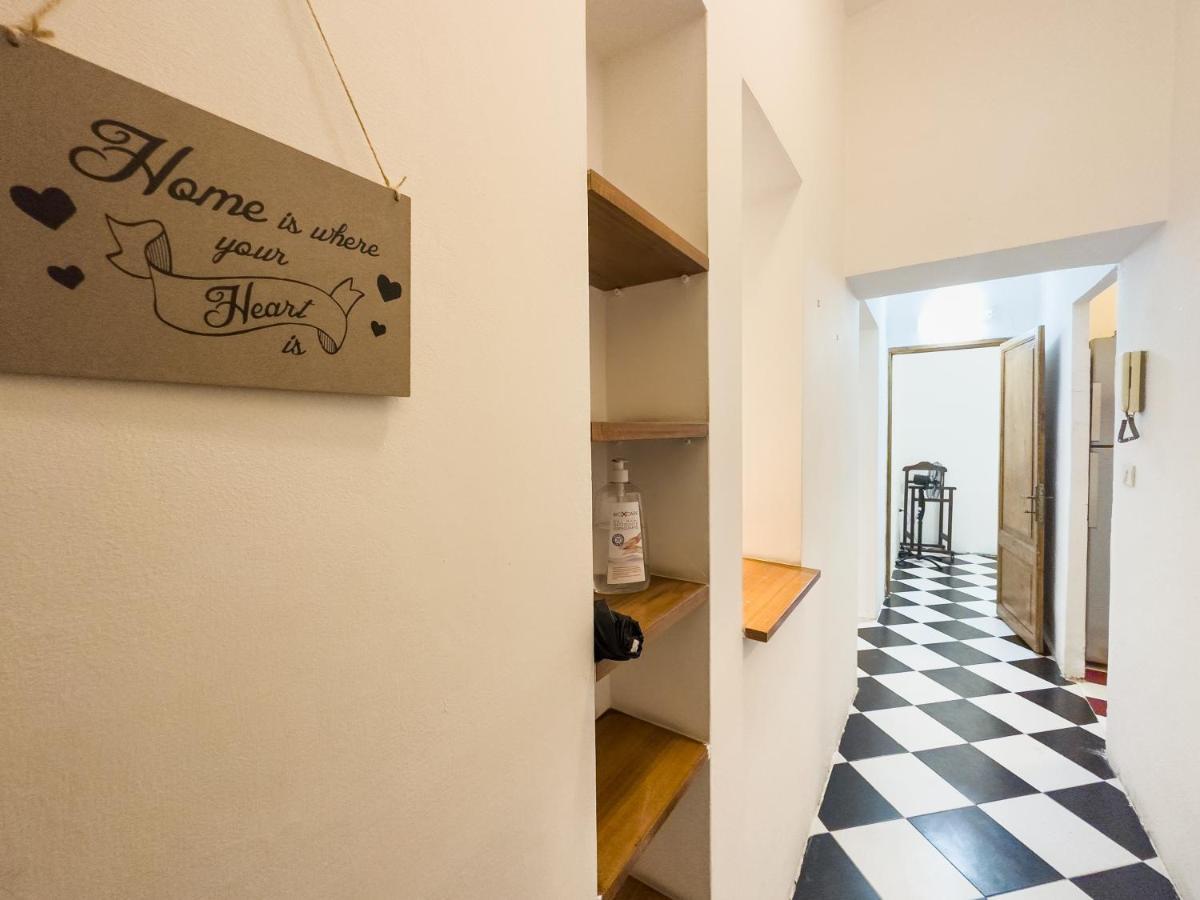 Domus Sant'Elena 2 Apartment Roma Ngoại thất bức ảnh