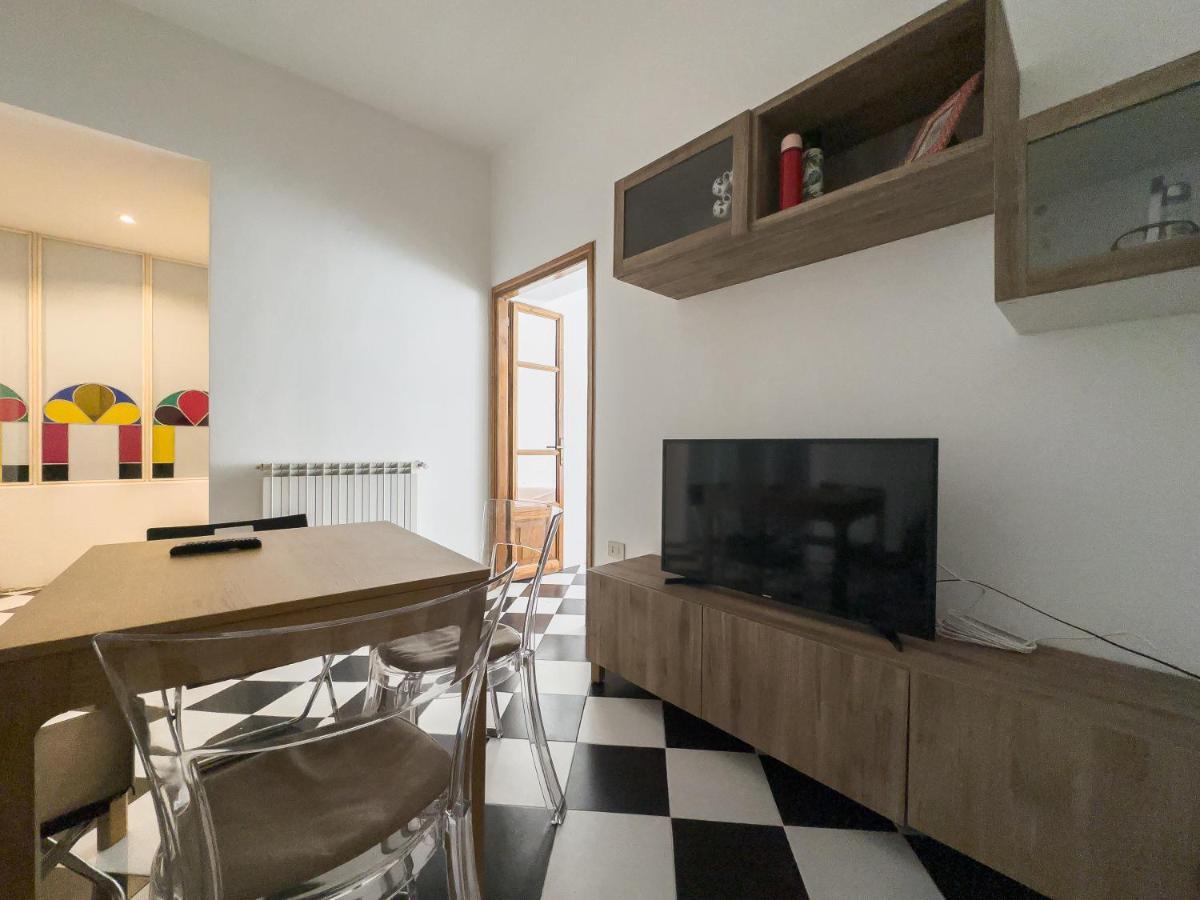 Domus Sant'Elena 2 Apartment Roma Ngoại thất bức ảnh