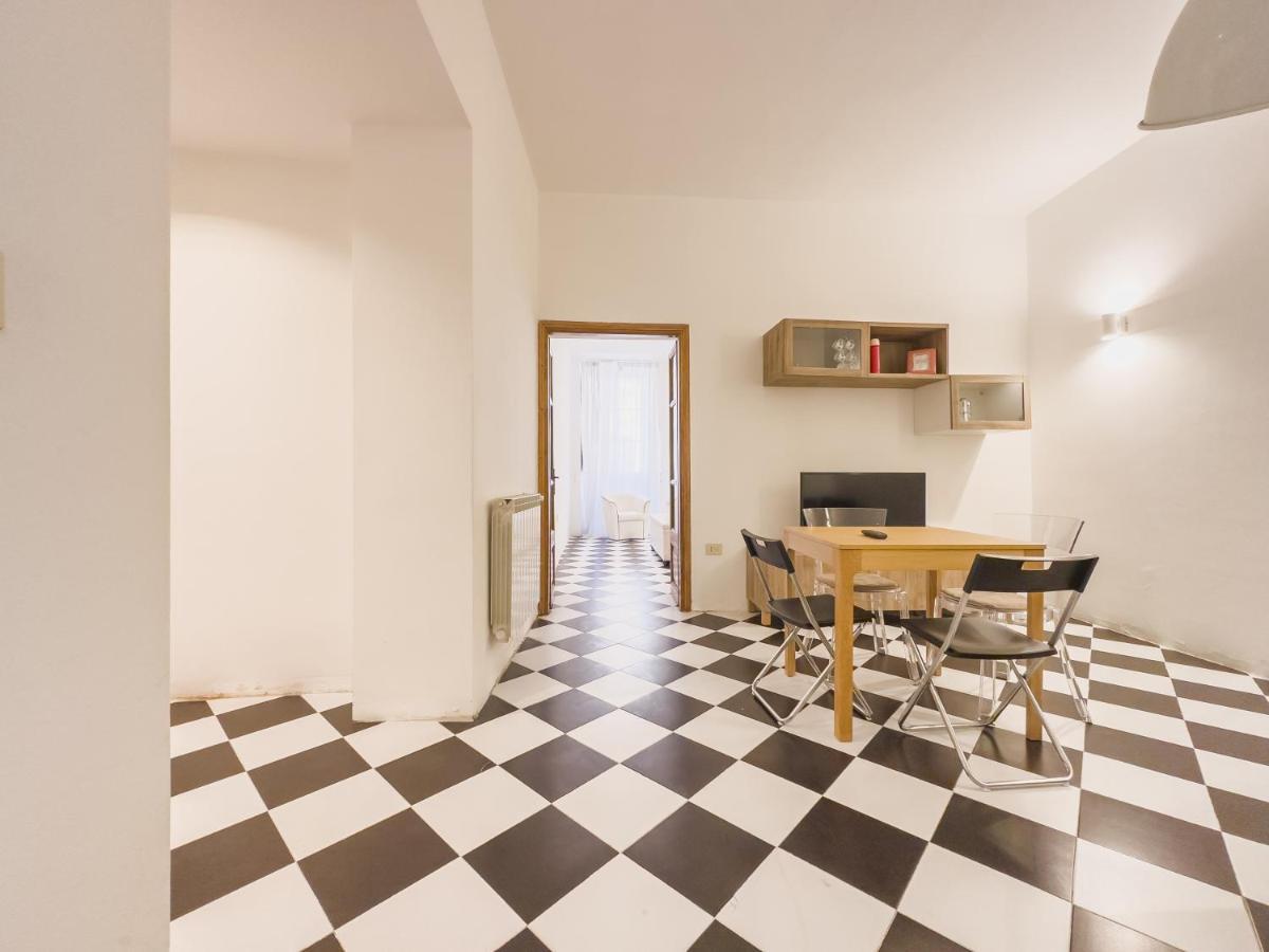 Domus Sant'Elena 2 Apartment Roma Ngoại thất bức ảnh