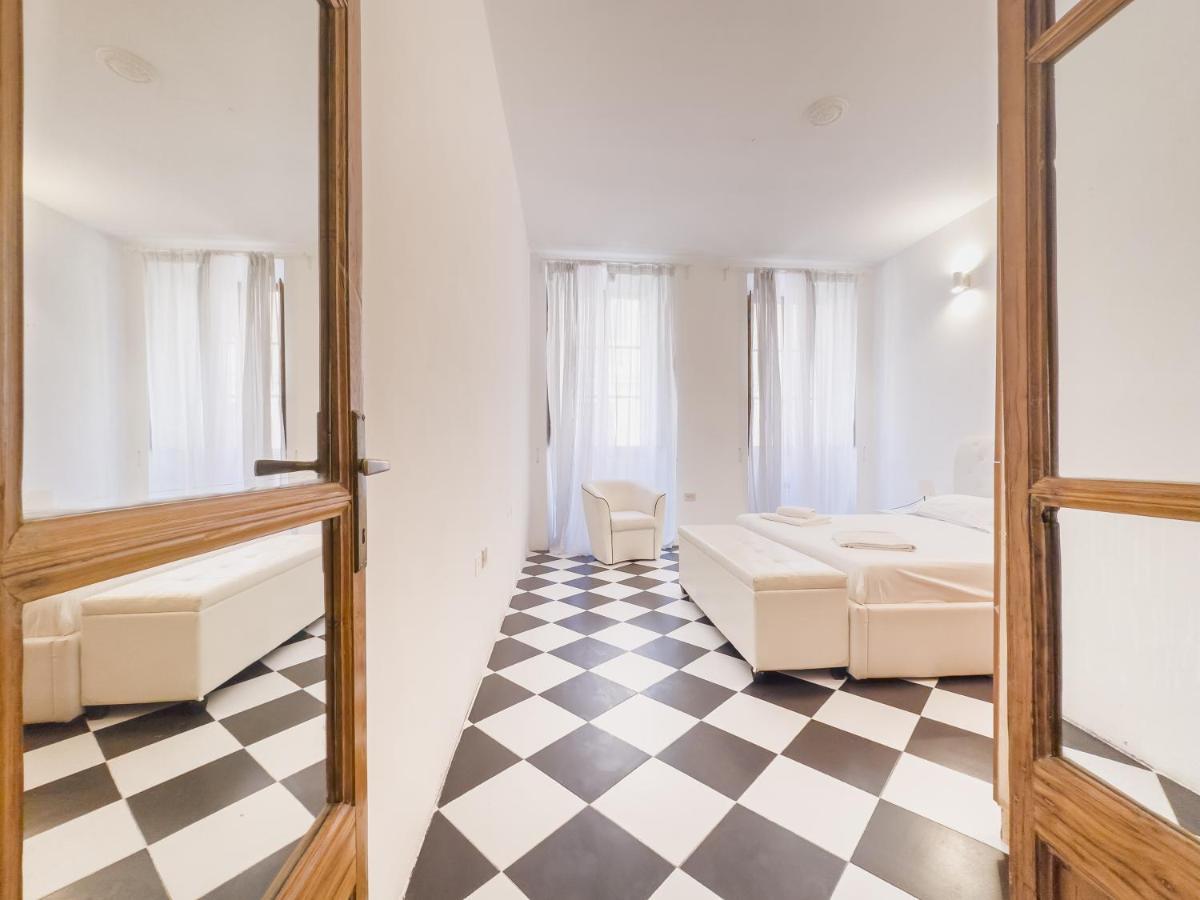 Domus Sant'Elena 2 Apartment Roma Ngoại thất bức ảnh